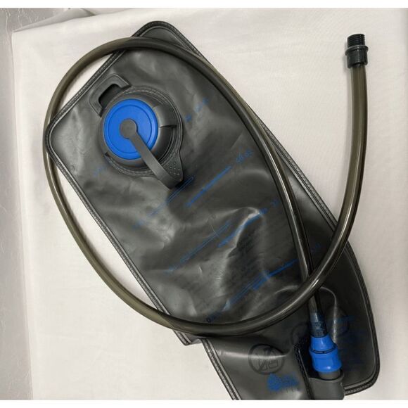 Outdoor‎ Products H2O 2L Hydration Backpack Cycling Running Hiking Gray White - Picture 5 of 9